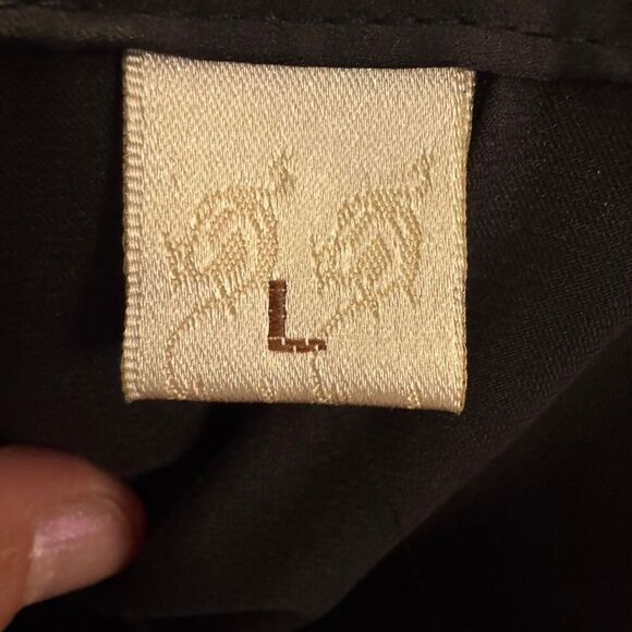 Classic Coquette Black Satin Short sleeve and shorts Pajama Set - Picture 3 of 4